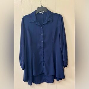 Flowy Navy Button-Down high/low Blouse – Classic Collared Shirt